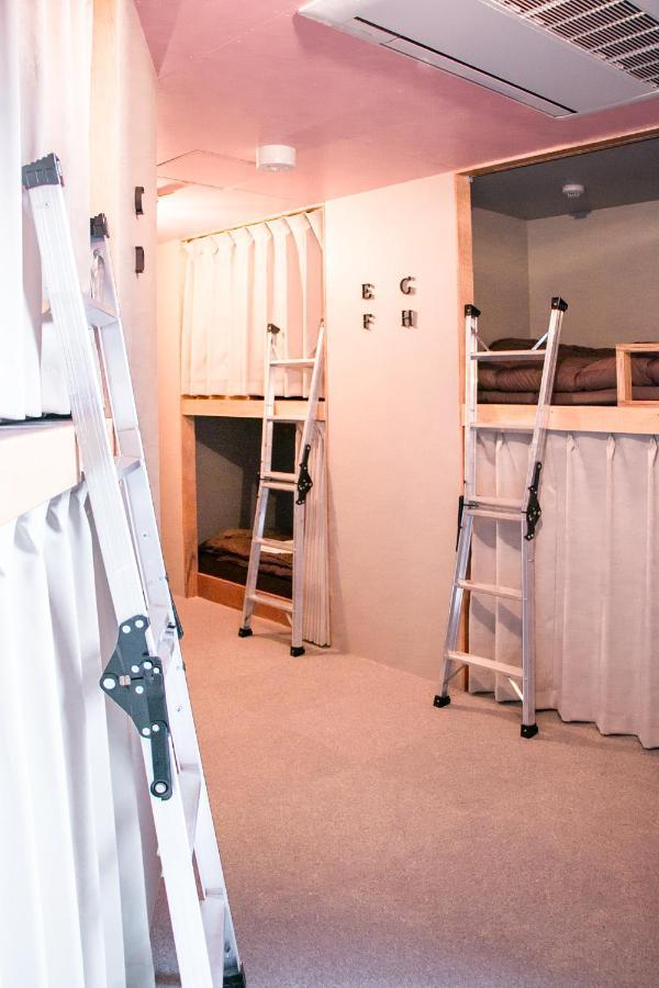 Linda Hostel 106 Osaka Zewnętrze zdjęcie